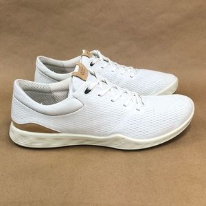 Ecco S-Lite Spikeless Golf Shoes Yak Leather.